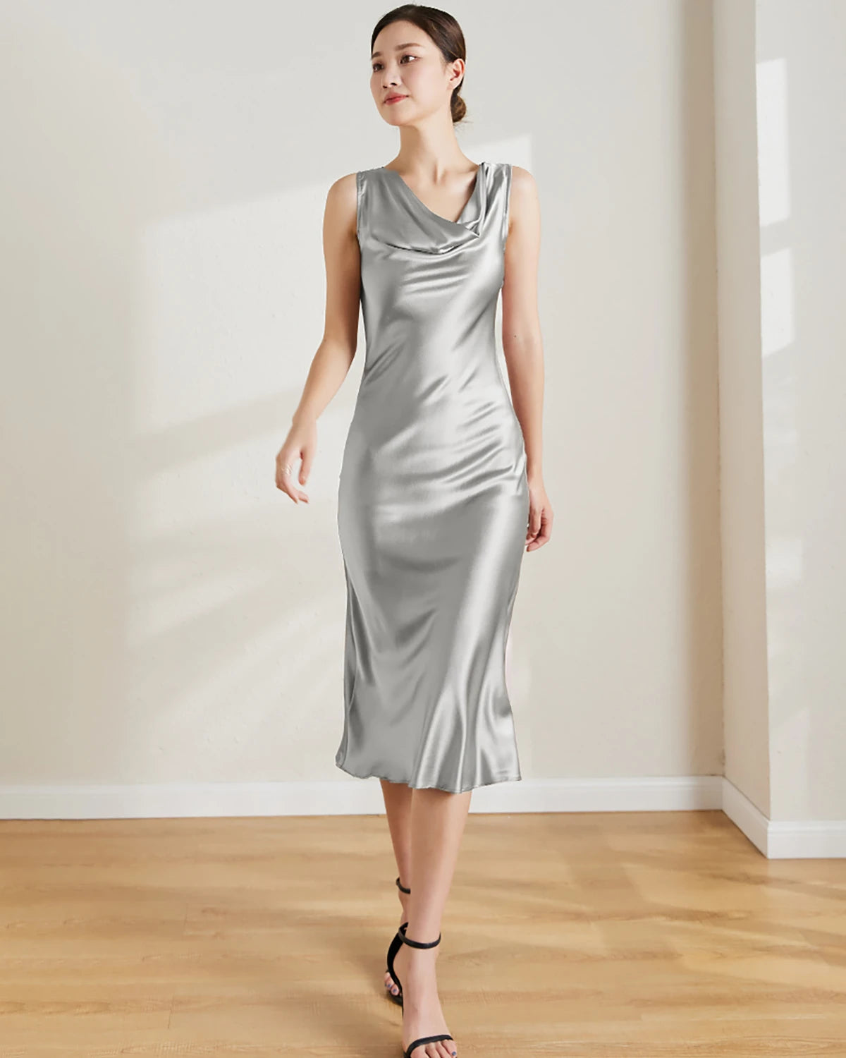Elegant Sleeveless Silk Midi Dress