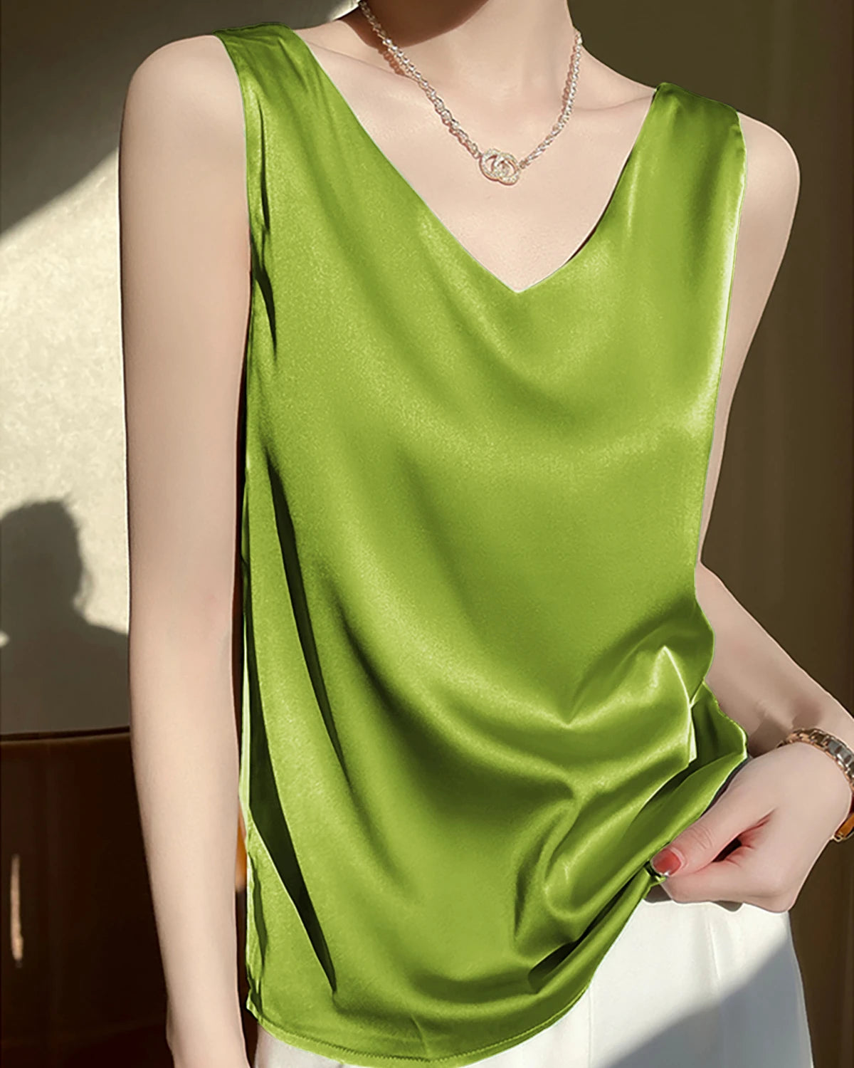 Women's V Neck Sleeveless Silk Top